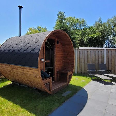 Tiny Zen House In Heinkenszand With Private Sauna, Airco, Outdoor Swimming Pool, Wifi And 2 Bedrooms المظهر الخارجي الصورة