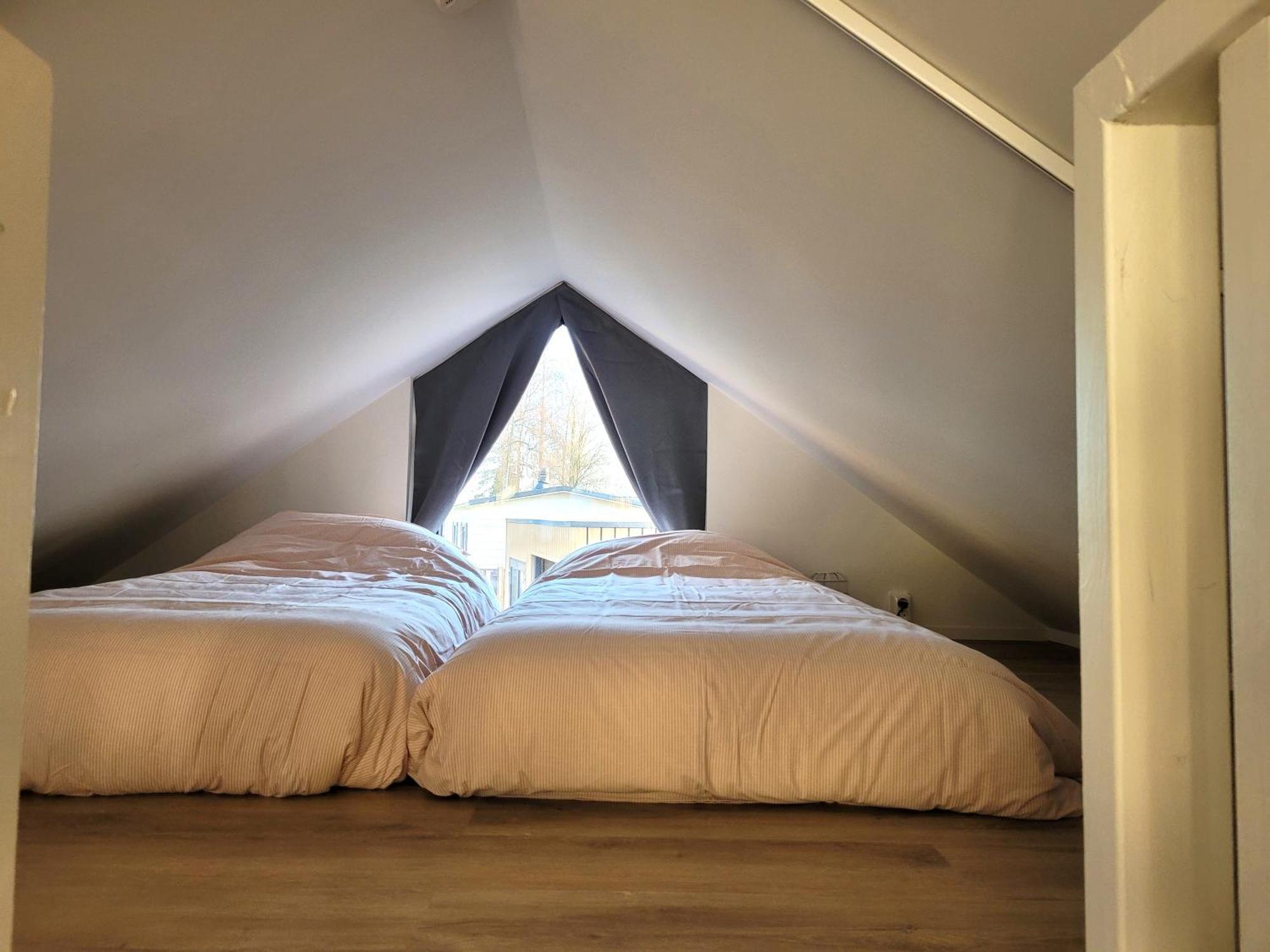 Tiny Zen House In Heinkenszand With Private Sauna, Airco, Outdoor Swimming Pool, Wifi And 2 Bedrooms المظهر الخارجي الصورة